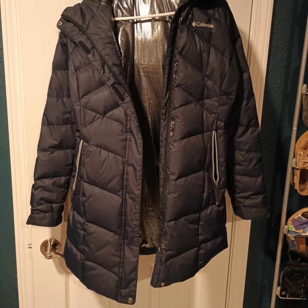 Columbia Women's Dark Blue Puffer Coat